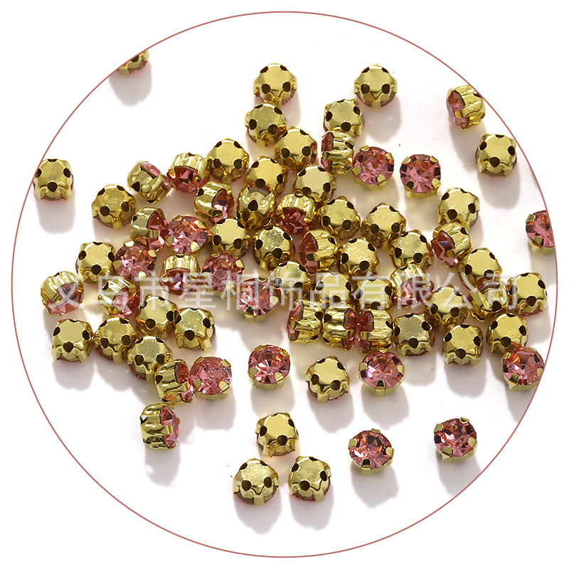 Light pink (gold base)