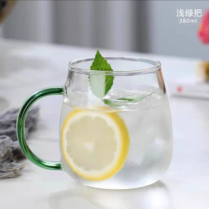 Copo de vidro borossilicato de alta qualidade para uso doméstico, com alça transparente na cor café, ideal para chá verde ou sucos, café da manhã ou leite._voghion.com