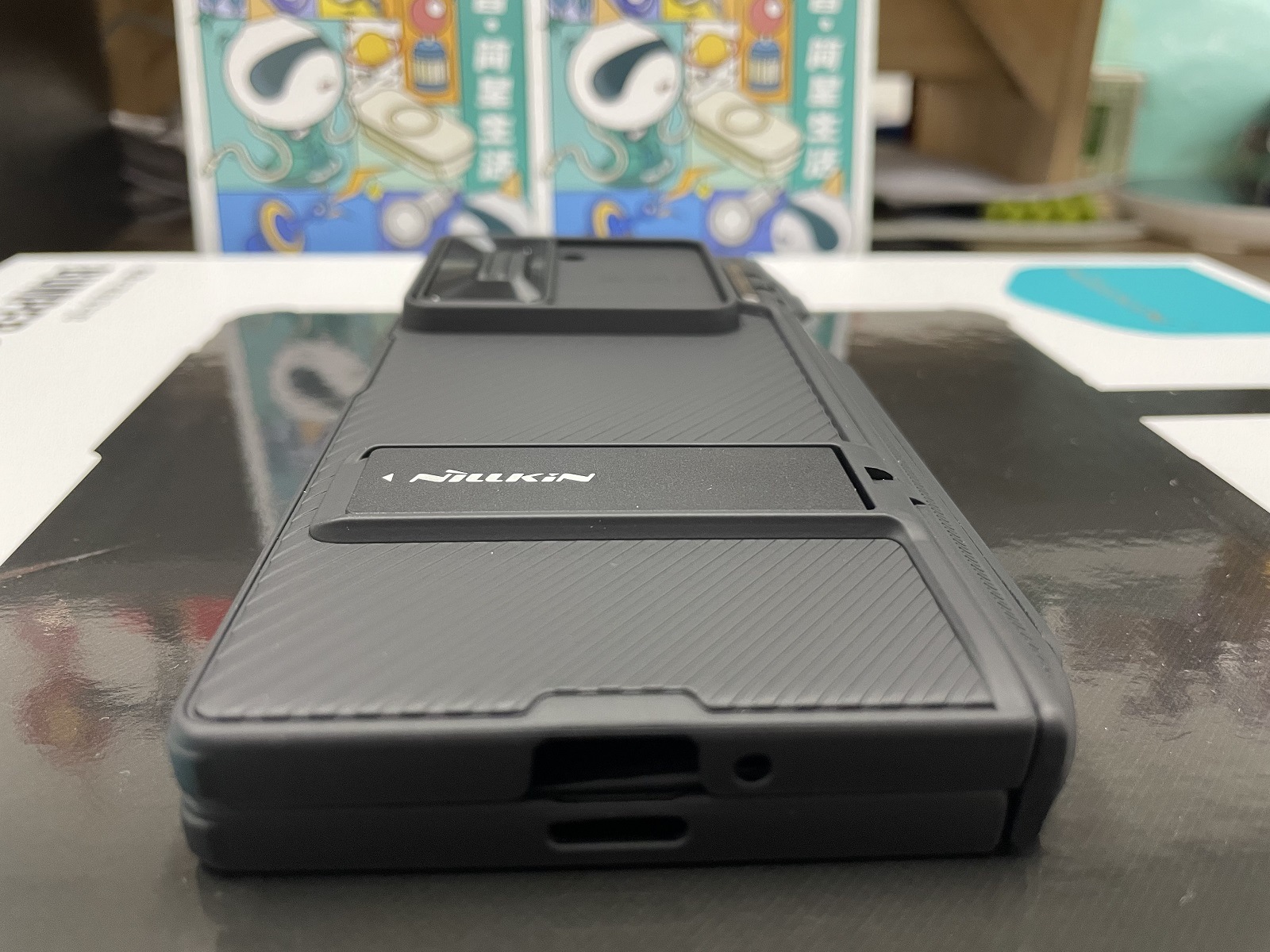 Ốp lưng Samsung Galaxy Z Fold 6 gập có chân đế vô hình, khe cắm bút, gương đen — Gương Đen Fold (Kiểu bộ bút) màu xanh lá cây, Phiên bản đặc biệt không làm, Samsung Z Fold 6 chi tiết 20