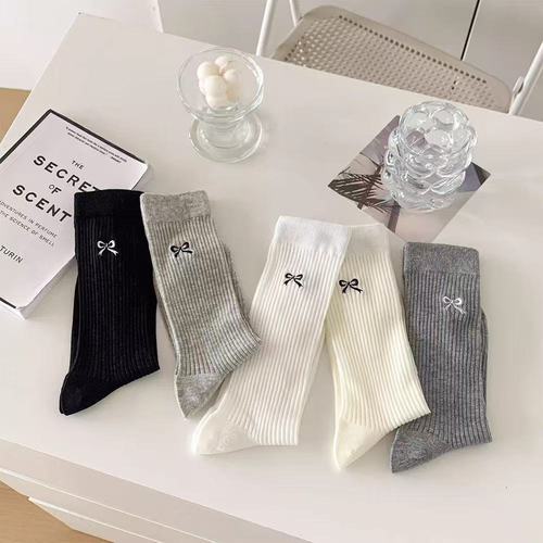 Mid-calf bowknot embroidery women's socks trendy spring and autumn style mulberry edge women's socks stylish and breathable