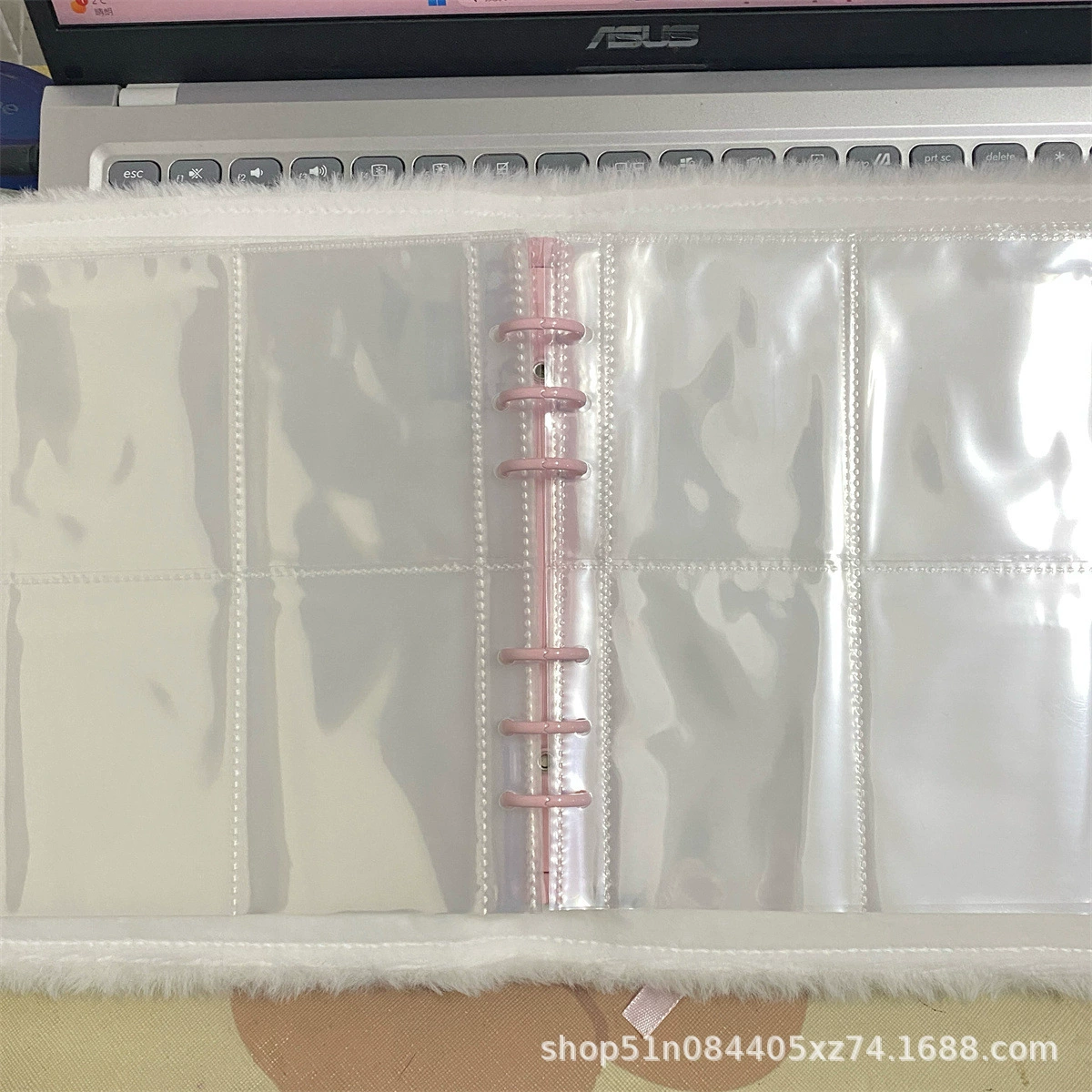 Плюшевый фотоальбом (оригинал) — 3-дюймовая шестиотверстная, обложка 17×22 см, для малых карт