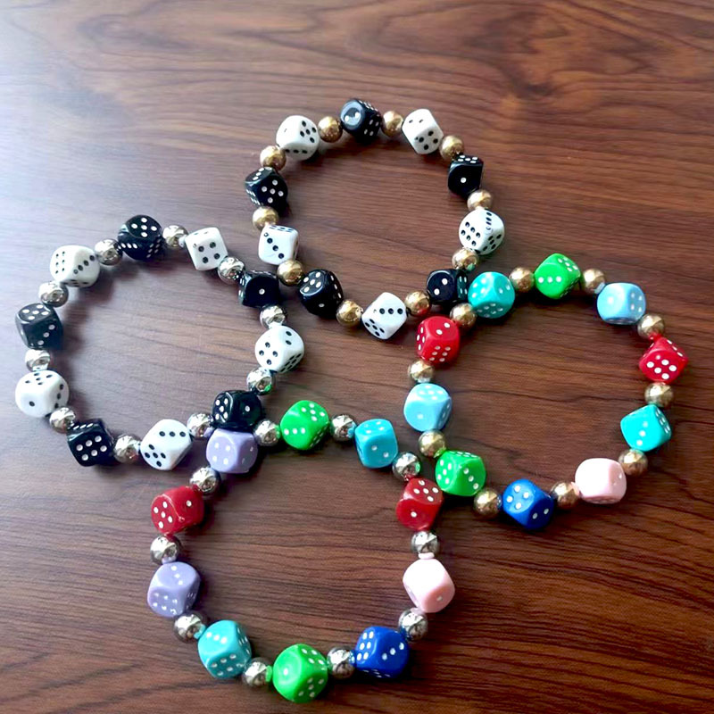 DIY 패션 대외 무역 손 보석 도매 힙합 창조적 인 주사위 수지 구슬 높은 탄성 색상 팔찌