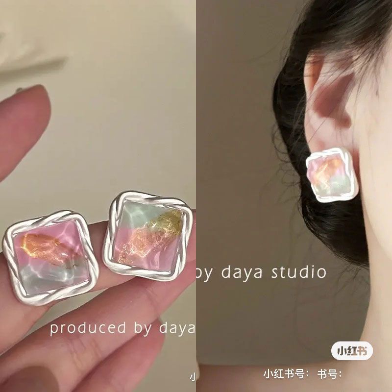 夏天的海 波光彩色方形耳環 輕奢高級感小眾設計法式氣質簡約耳釘