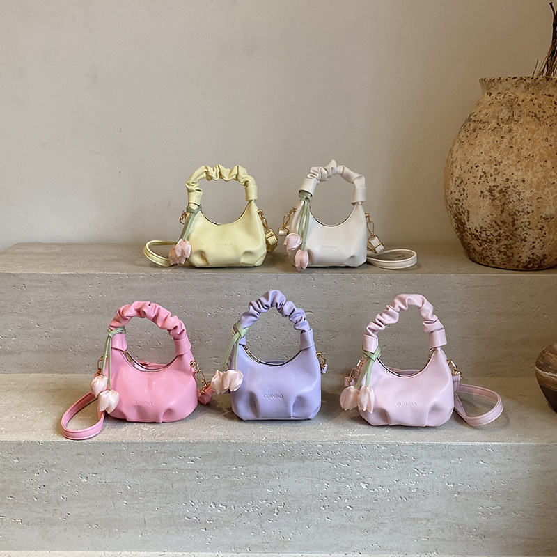 Bagos de hombro plegables extranjeros para niños y niñas, flores dulces, mini mochila para bebés, nuevos tipos de bolsas de nube de comercio exterior para niños