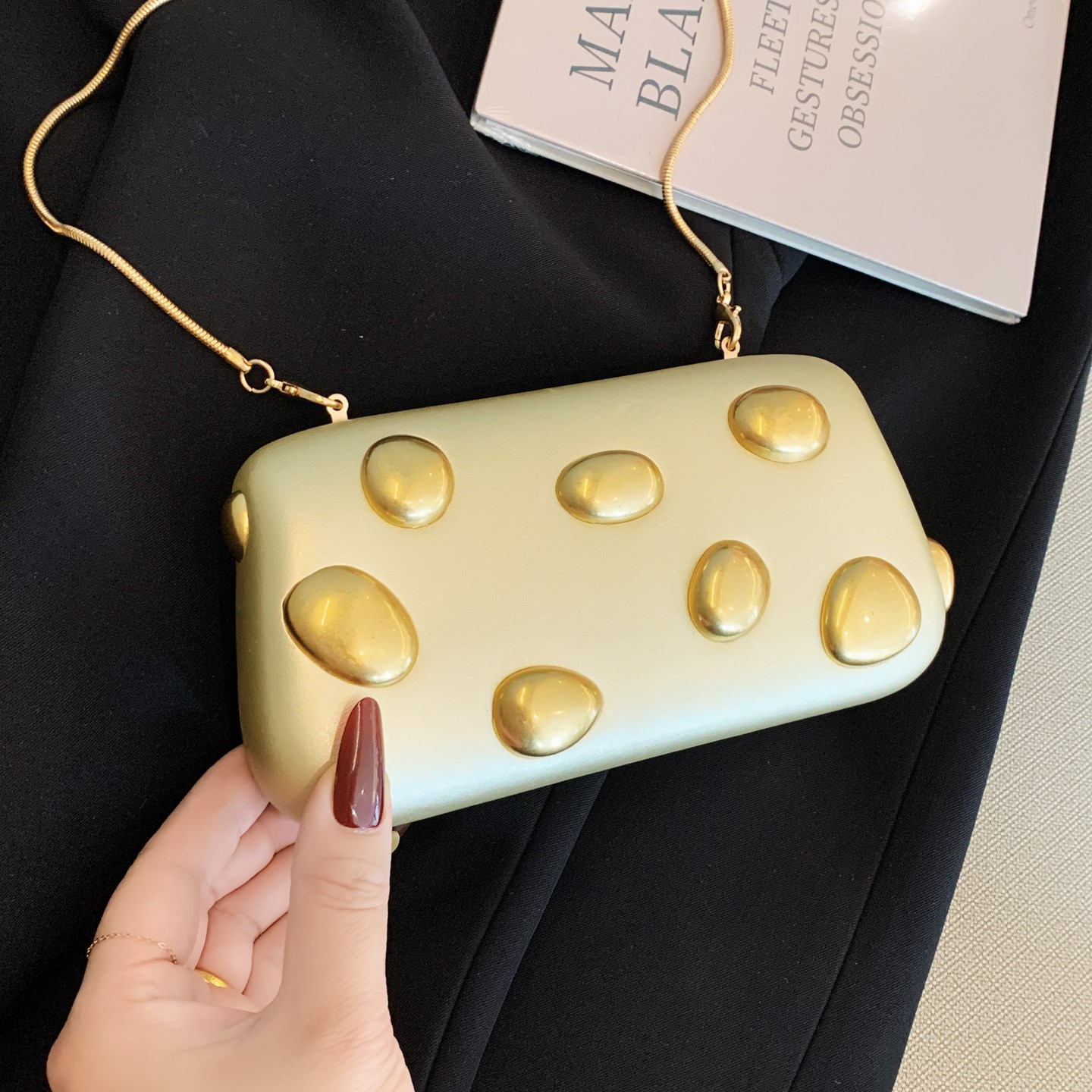 Nuevo cross-border PU retro damas sensación de metal bolso de cena sensación de alto nivel bolso de mano ligero de lujo bolso de noche de hombro