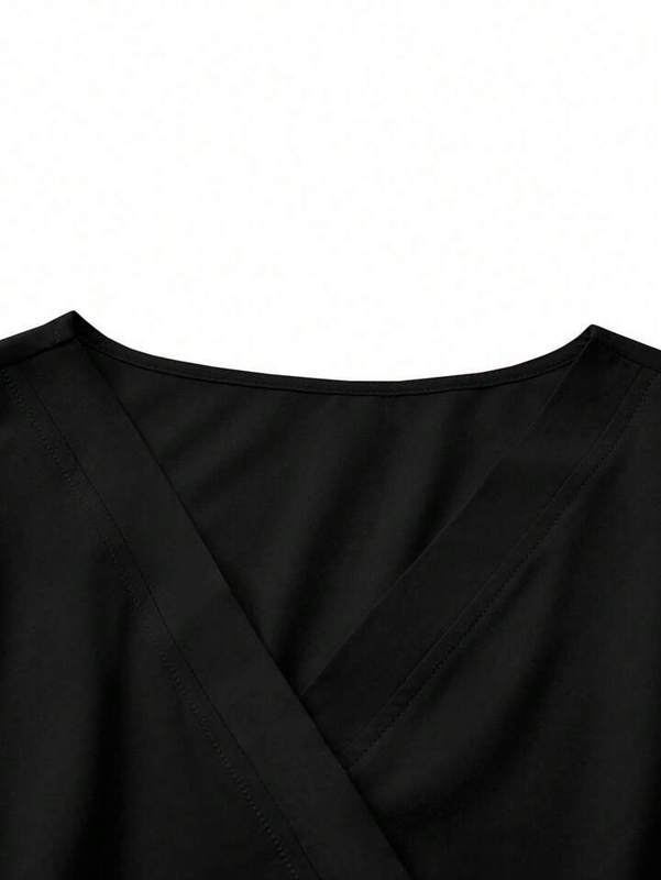 大きいサイズのゆったりとしたVネックの純黒スーツ、医師や看護師向けの特別な作業服、わずかに伸縮性があり、汚れにくい、誰でも着用できるブラッシングスーツ|undefined