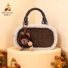 �����˰���2025�����¿ʿ�D��С������б���ë�q����ŮʿС��