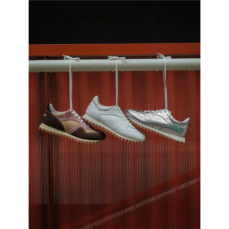 2025 новая модель оптом разработка без бренда цветные ретро повседневные кроссовки плоские ранняя осень одиночные туфли