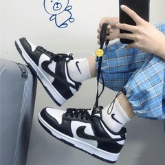 靴の女性の夏の通気性のAJの女性靴の莆田の規格品のaj1の女性靴の空軍の1号の女性の運動の低い板の靴