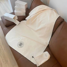 X家专柜集卡限定赠礼 米白色丝绒披巾毛毯便捷时尚高级大气精美礼