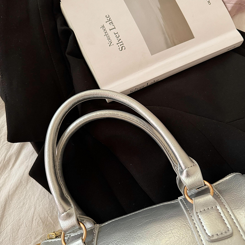 Piccolo design argento rotondo secchiello piccante ascella ragazza b, donne 2024 nuovo trendy e alla moda piccola nicchia spalla_voghion.com