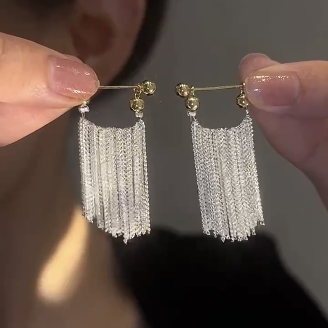 Small design earrings