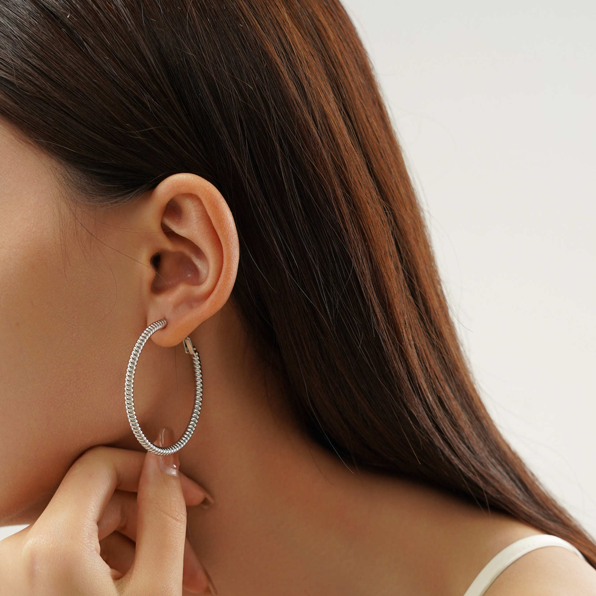 1 Pair Quantity 1 Pair Simple Style Solid Color Plating Titanium Steel Earrings