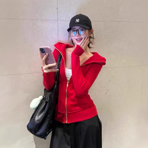 Red Slim-Fit Jacket for Women, Winter New Year Outfit, Zodiac Year Clothing, Waist-Cinching Short Sweatshirt, Regular Shoulder Top
