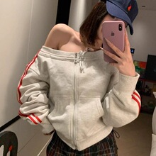 06复古斜肩一字领露肩长袖卫衣女 辣妹休闲外套设计感拉链上衣