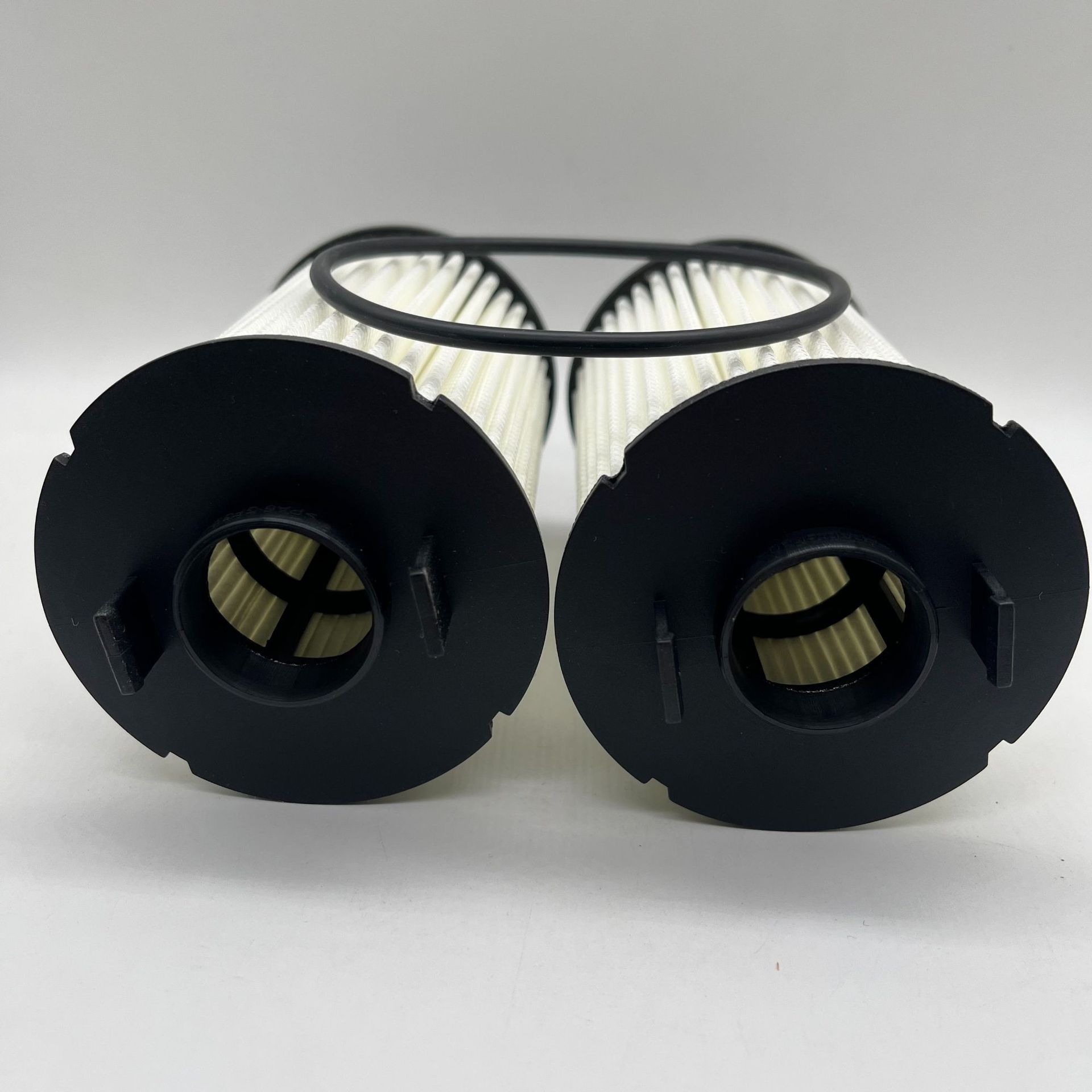 Oil Filter Lr011279 Hu8008Z 8W936A692Ac Oil Filter Is Suitable for Land Rover Jaguar Range Rover