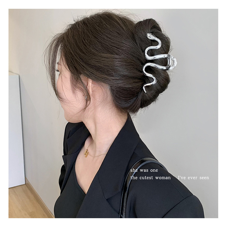 15g Weight Hair Clip, Hairpin, Hair Claws Hair Accessories Type 1 Piece Quantity Holiday, Daily Occasion Alloy, Metal Material Star, Solid Color Pattern Women's Gender Hollow Out Design Casual, Simple Style Style Casual Simple Style Women's Star Solid Color Alloy Metal Hollow Out Hair Clip Hairpin Hair Claws 1