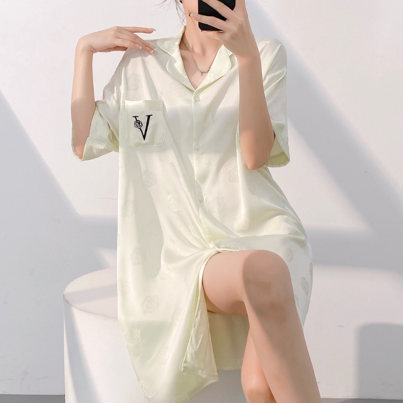 밝은 노란색 장미
