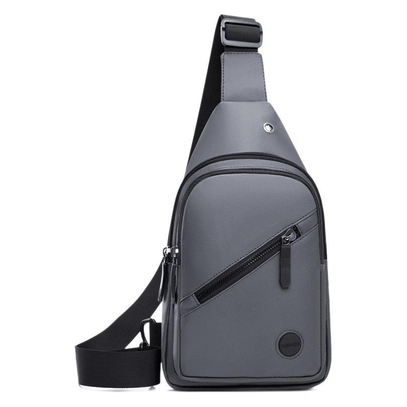 Bolso de pecho para hombres de moda versátil de color sólido simple 2026 nuevo viaje al aire libre de gran capacidad portátil mochila impermeable