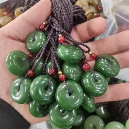 厂家批发仿和田玉白玉碧玉平安扣吊坠玉坠外蒙料平安扣挂件