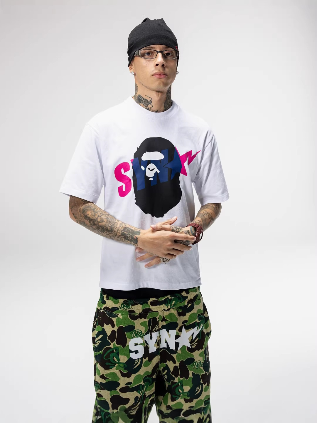 Kişi üçün qısaqol futbolka, hip-hop çap dizaynı