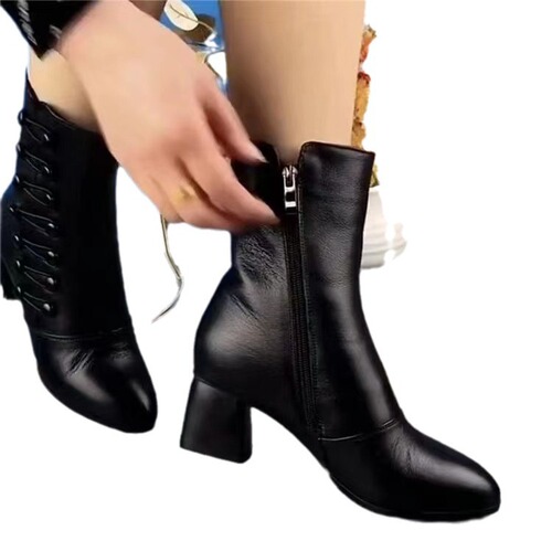 Cross-border Foreign Trade  Soft Leather Skinny Boots Women's Autumn/Winter Fashion Mid-Heel Mid-Calf Soft-Soled Short Boots for Moms