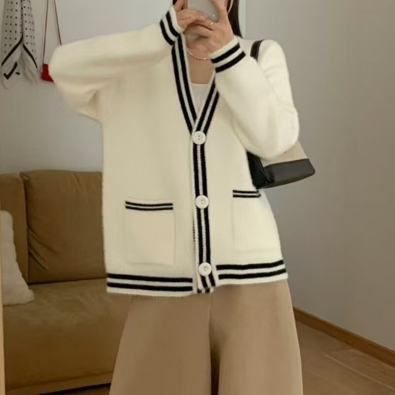 Imitation Mink Velvet Soft Waxy Knitted Cardigan Autumn and Winter New Women's Clothing Gentle Small Fragrance Style Top Thickeneded Short Jacket
