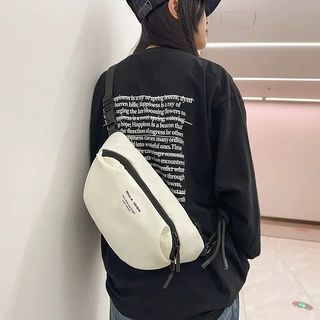 潮牌日系胸包女ins简约单肩包小挎包轻便百搭骑行腰包学生斜挎包