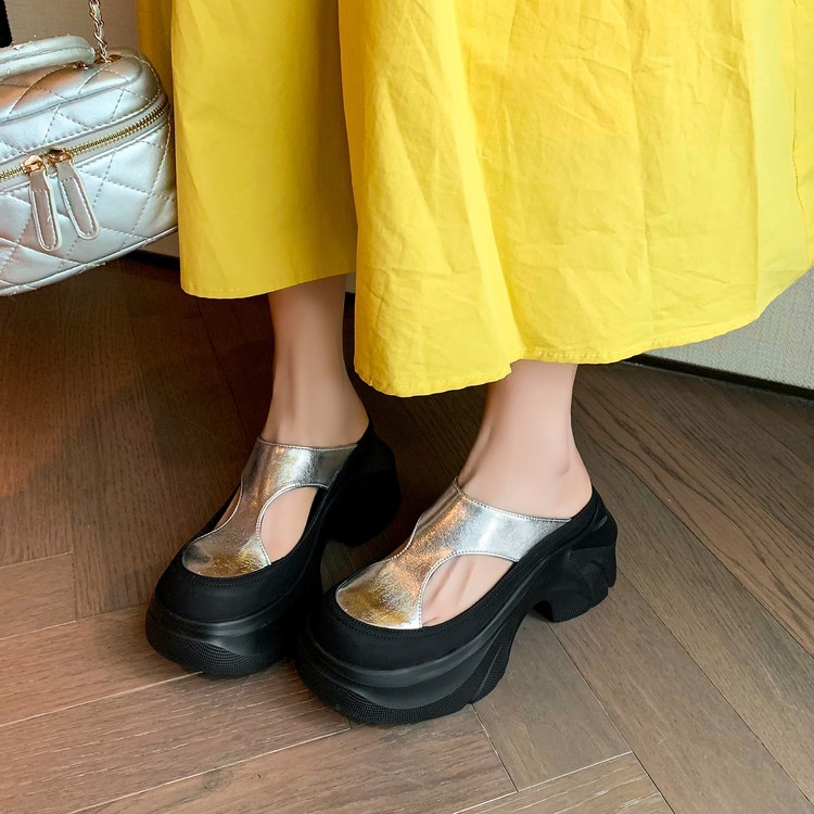 Dép sandal nữ da thật họa tiết da báo đế xuồng cao gót 9 cm — Trang chủ, màu đen, bạc chi tiết 86