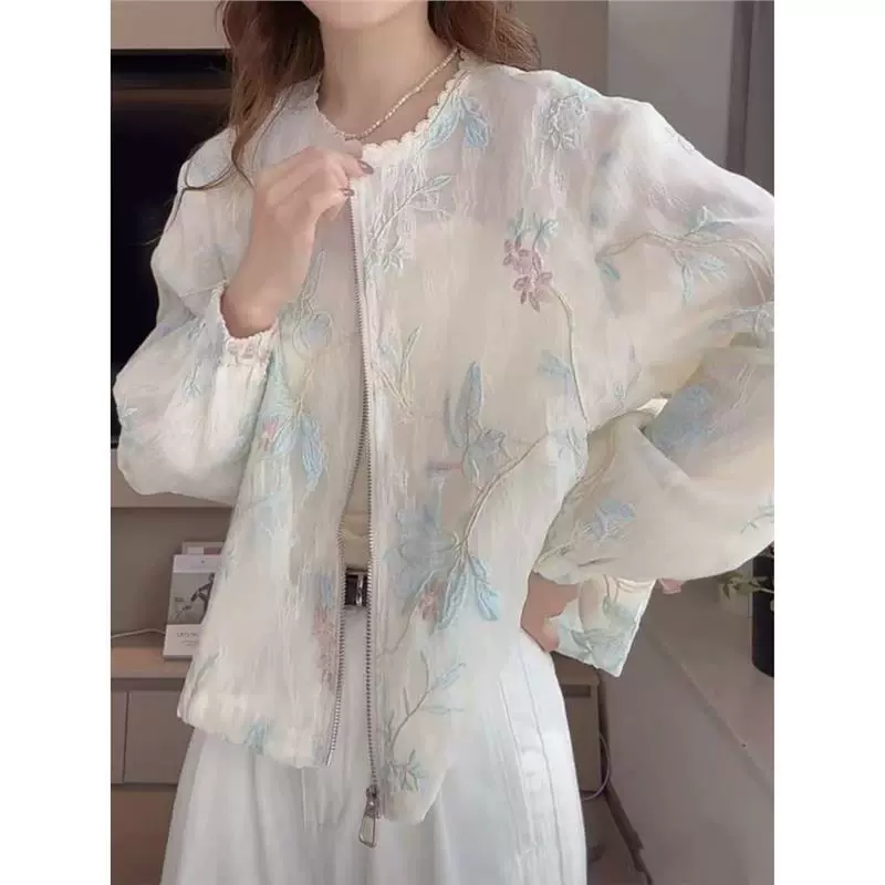 Новая китайская кружевная жакетка для женщин лето 2025, модная повседневная универсальная вышитая легкая кофта