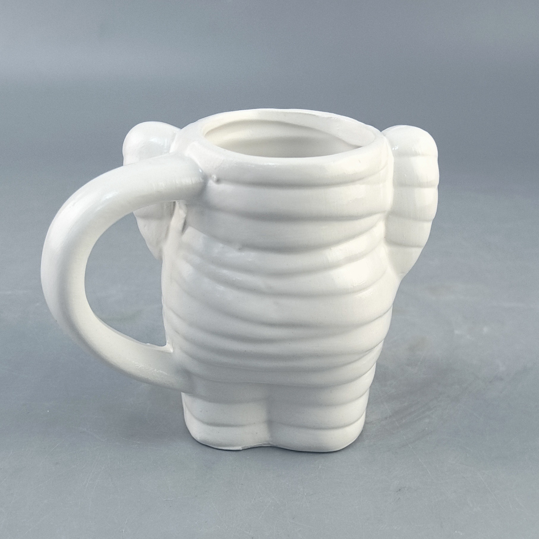 Momia transfronteriza de Halloween Taza de cerámica en forma de fantasma Taza de cerámica Taza de marquesina creativa personalizada a mano