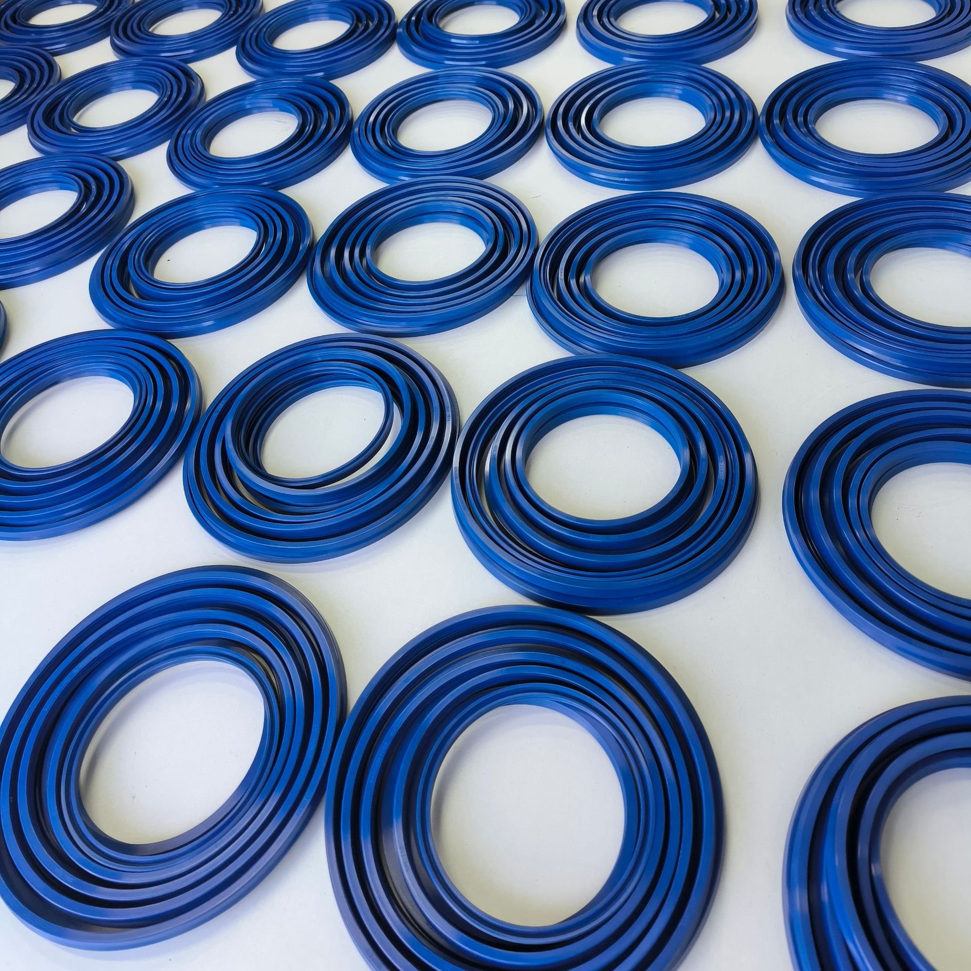 供应自卸车多级缸油封防尘圈密封套件183/191/207/169