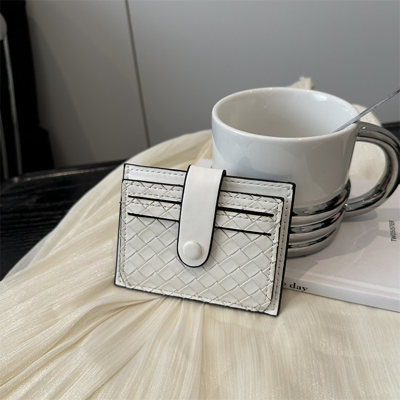 Paquete de tarjeta de licencia de conducir femenino pequeño con múltiples posiciones para tarjetas, versión coreana de gran capacidad, licencia de conducir ins, lindo paquete de identificación ultrafino coreano