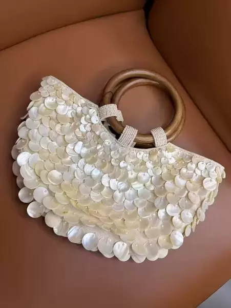 2026 New Sequined Shell Bag Women's Handbag Niche High-End Evening Bag Chain Crossbody Bag Cross-Border