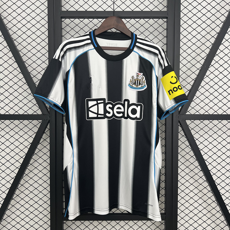 2025 temporada de fans de verano ropa deportiva de fútbol masculina fibra de poliéster transpirable ropa de secado rápido tres estándar completos