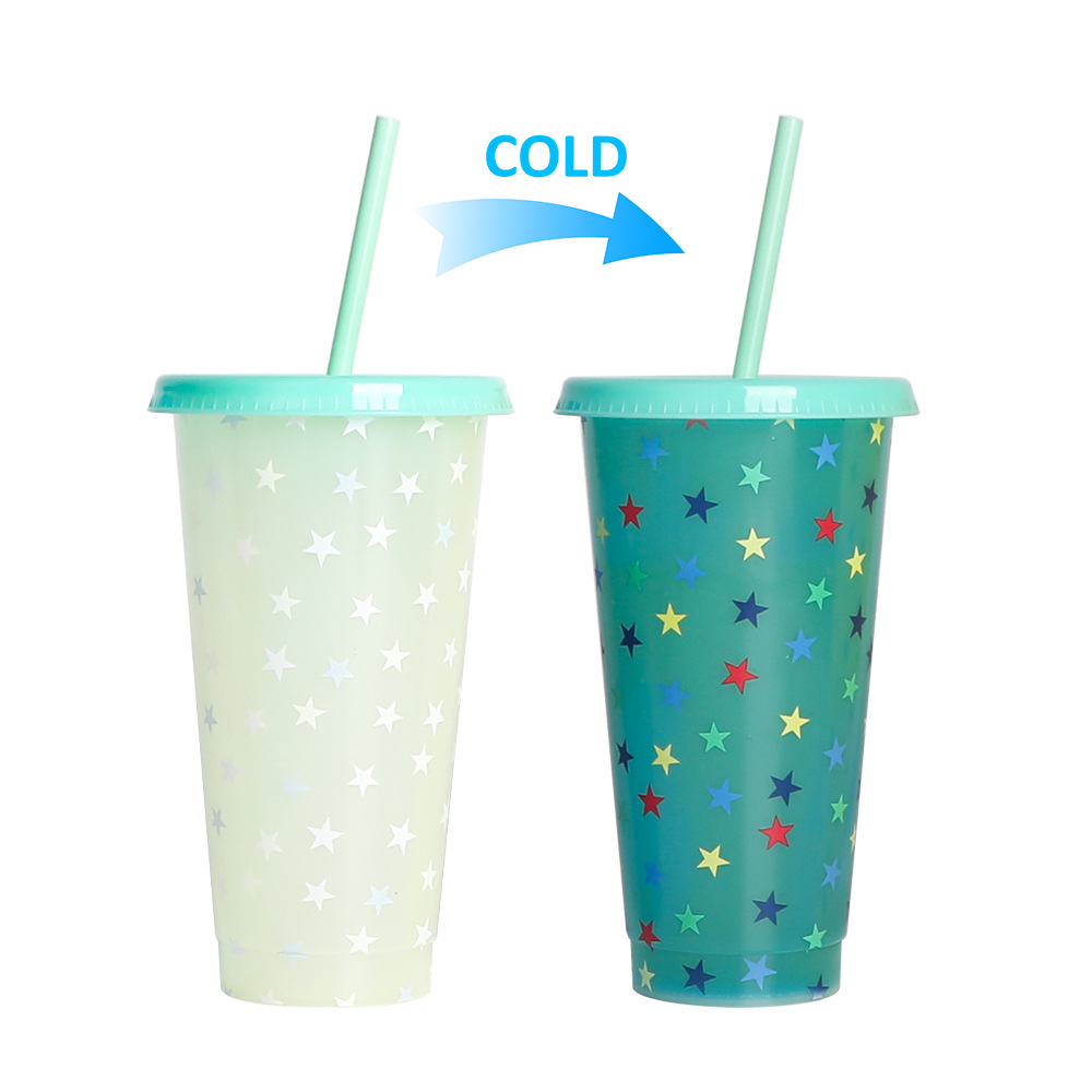 Spot transfronterizo de 710ml taza de plástico de color frío de gran capacidad PP taza de té con leche bebida fría con taza de paja con fábrica de inspección NBCU