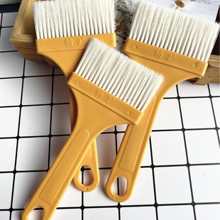 Special 2 yellow handle paint brush white bristles barbecue brush oil brush 1 yuan 2 yuan store supply small goods