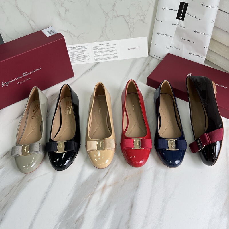 Fila Sf Replacement Versatile Classic Fashionable Shallow Round Toe Bow Patent Leather Flats Bottom Elegant Versatile Flats for Women