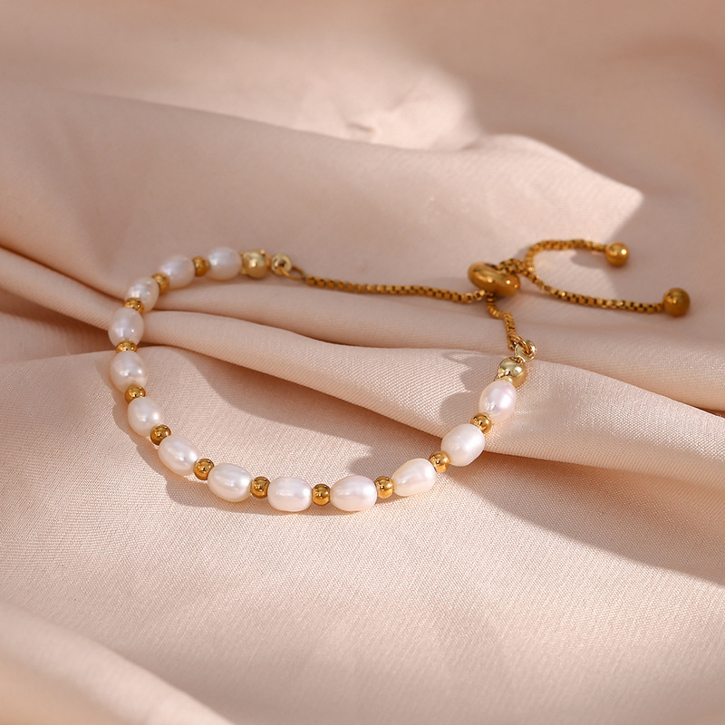 European and American Ins Fashion Simple Accessible Luxury Bracelet Jewelry Stainless Steel Plated 18K Freshwater Pearl Separated Beads Drawstring Bracelet European and American Ins Fashion Simple Accessible Luxury Bracelet Jewelry Stainless Steel Plated 18K Freshwater Pearl Separated Beads Drawstring Bracelet