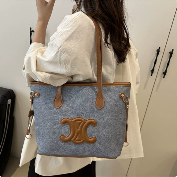 2026 대비색 스티치 디자인 대용량 토트백, 다용도 틈새 디자인 심플 숄더백, 여성용 도그투스 토트백