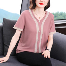 棉短袖t恤女夏装新款V领洋气体恤小衫中老年胖妈妈宽松遮肉上衣