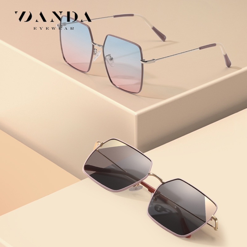 Nuevo online celebridad gafas de sol de las mujeres de metal gran marco polarizado gafas de sol hombres LS334 experto transmisión en vivo moda gafas a juego