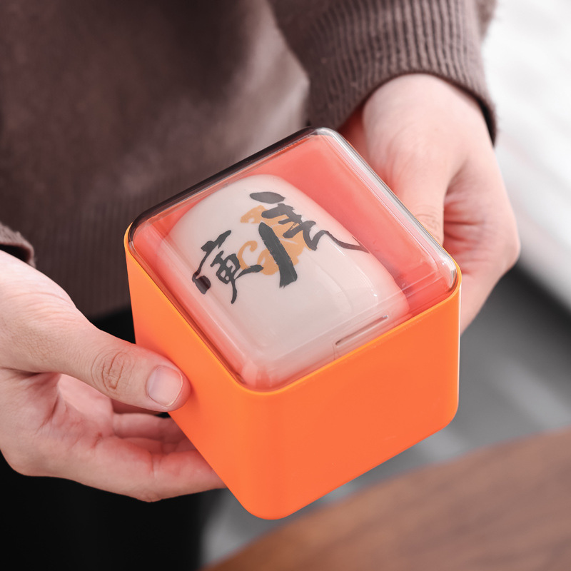 Taza de cerámica del zodiaco Taza de agua Taza mini una taza de regalo Taza de menú LOGO tallado Nombre