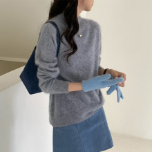 暖绒亲触 圆领羊绒羊毛拉绒针织打底衫女秋无缝一体慵懒毛衣宽松