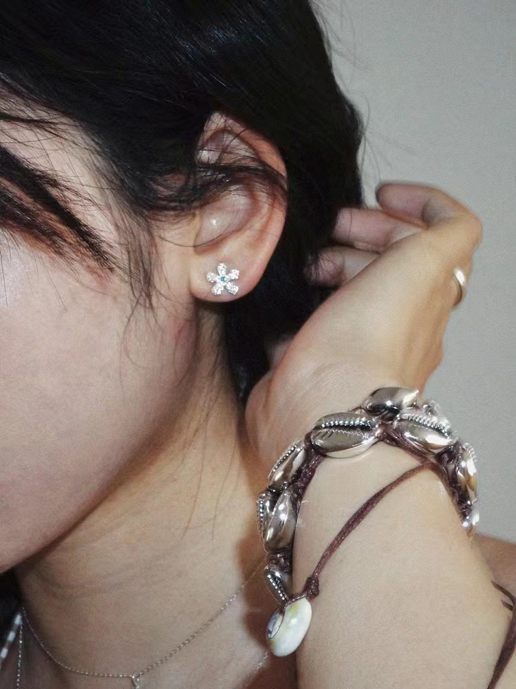 1 Pair 925 Sterling Silver Flower Ear Studs display picture 2