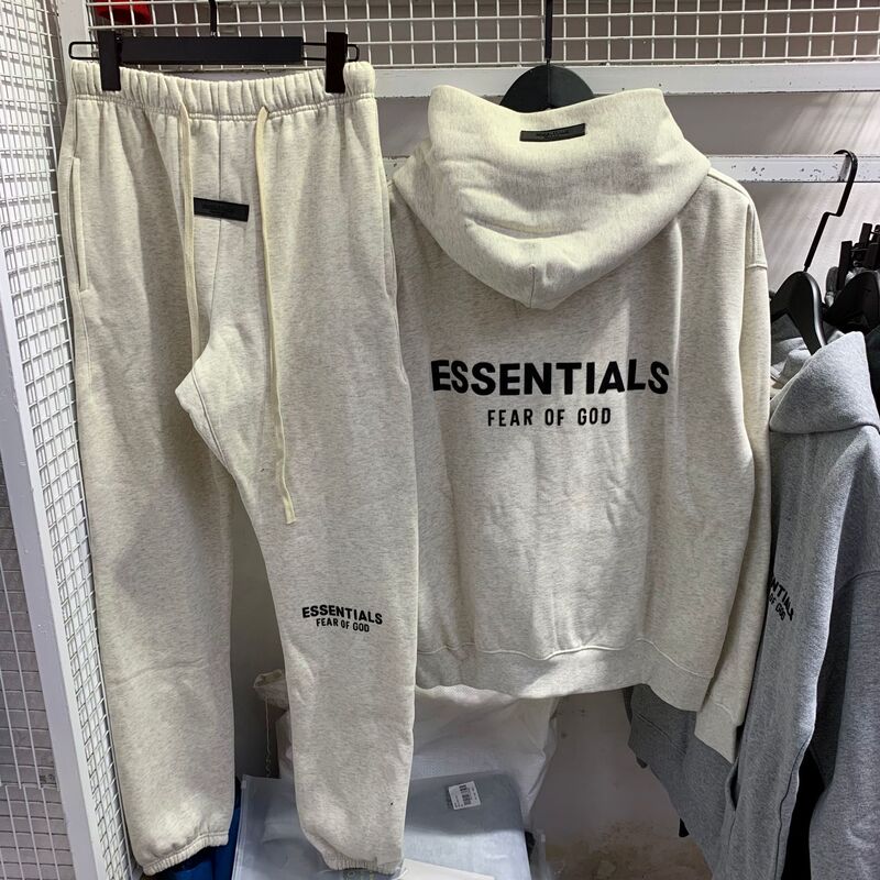 Correct Version of Fear of God Multi-Thread Essentials New Flocking Heat Transfer Fleece-Lined Hoodie Sweatshirt Top Correct Version of Fear of God Multi-Thread Essentials New Flocking Heat Transfer Fleece-Lined Hoodie Sweatshirt Top
