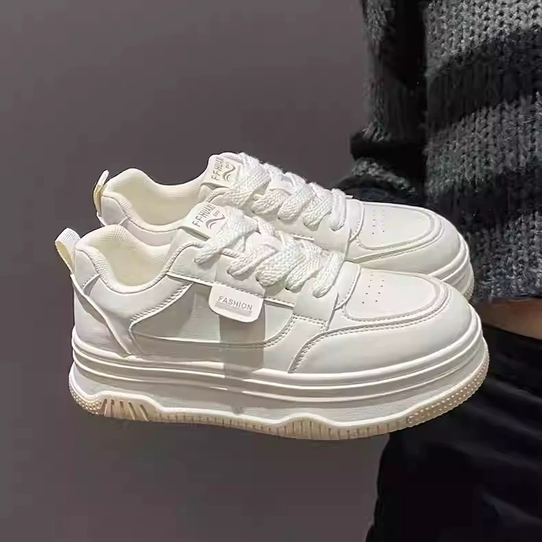 Белые туфли для женщин 2023 Новые осенне-зимние популярные туфли на платформе для женщин на толстой подошве универсальная повседневная спортивная обувь для женщин зима