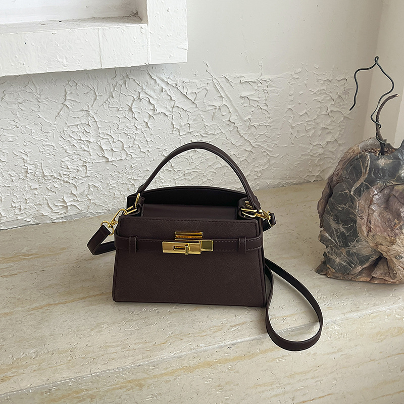Elegant and stylish vintage versatile chic commuter Kelly bag, small square handbag for women, shoulder and crossbody bag