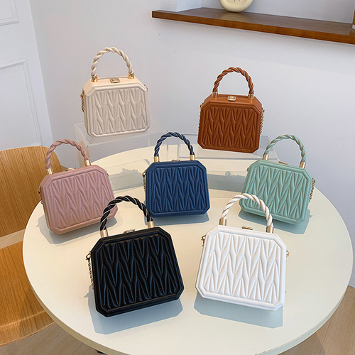 Cross-border fashion box bag  new honeycomb embroidery chain strap shoulder crossbody small square bag hand-held underarm bag