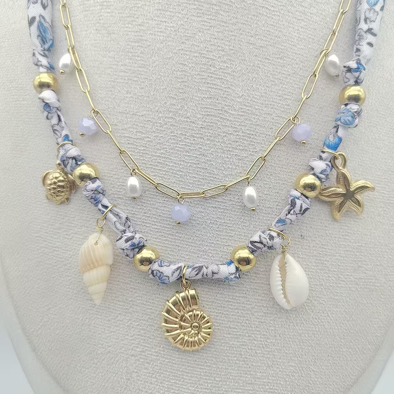 Marine Style Tortoise Starfish Conch 304 Stainless Steel Bandana Cloth Silk Scarf Cord Paperclip Chain Handmade Chain Lobster Trigger Clasp Closure Layered Necklaces Wholesale display picture 3